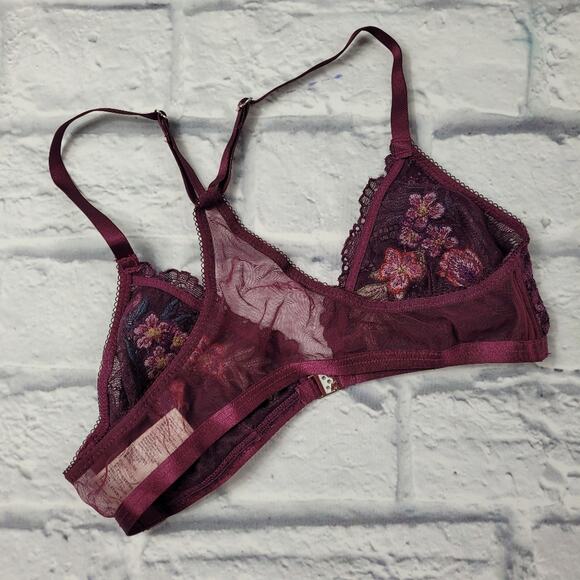 Topshop Embroidered Mesh Floral Racerback Bralette size 4 - Picture 6 of 12